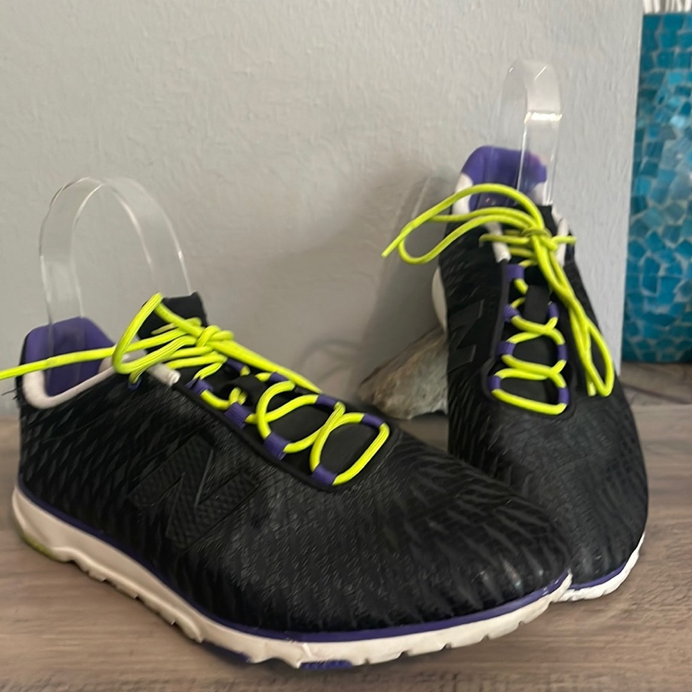 New Balance Women's 881 Sneaker